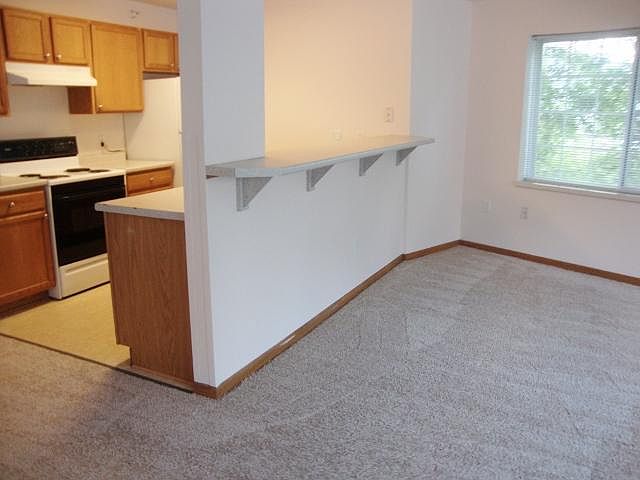 1st image of 1001 W Dayton St APT 1A