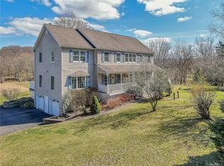 12 Warwick Estates Dr, Pine Island, NY 10969