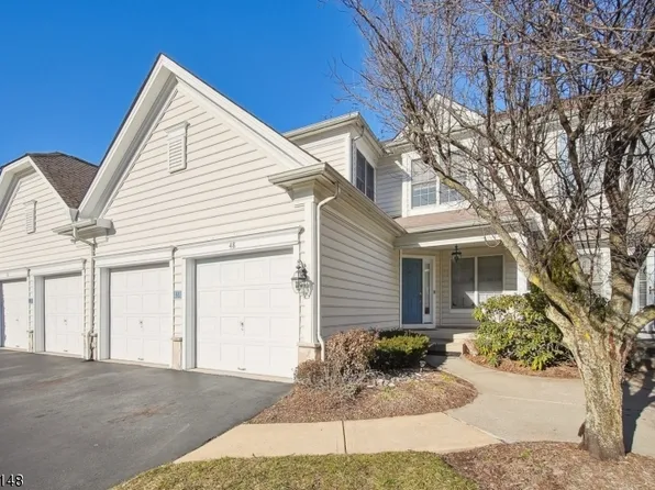 48 Mulberry Ct #48, Paramus Boro, NJ 07652
