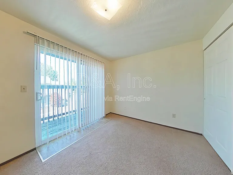 2563 SW Pickford St #A — Photo 6