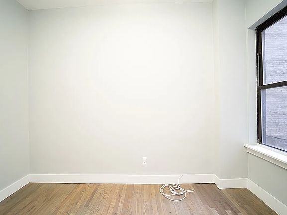 3rd image of 725 Nostrand Ave #4B
