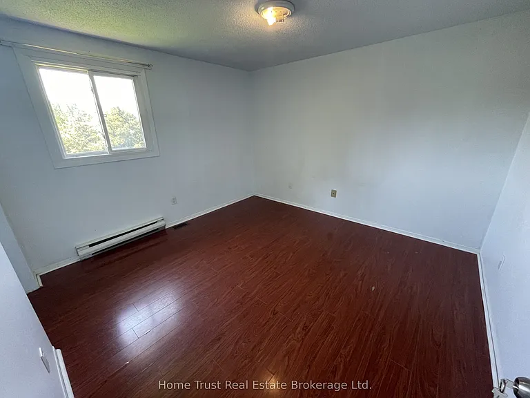 699 Scottsdale Dr — Photo 9