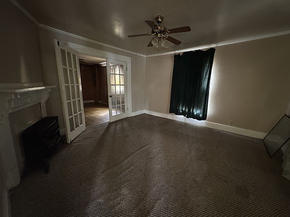 3rd image of 1831 S Main St