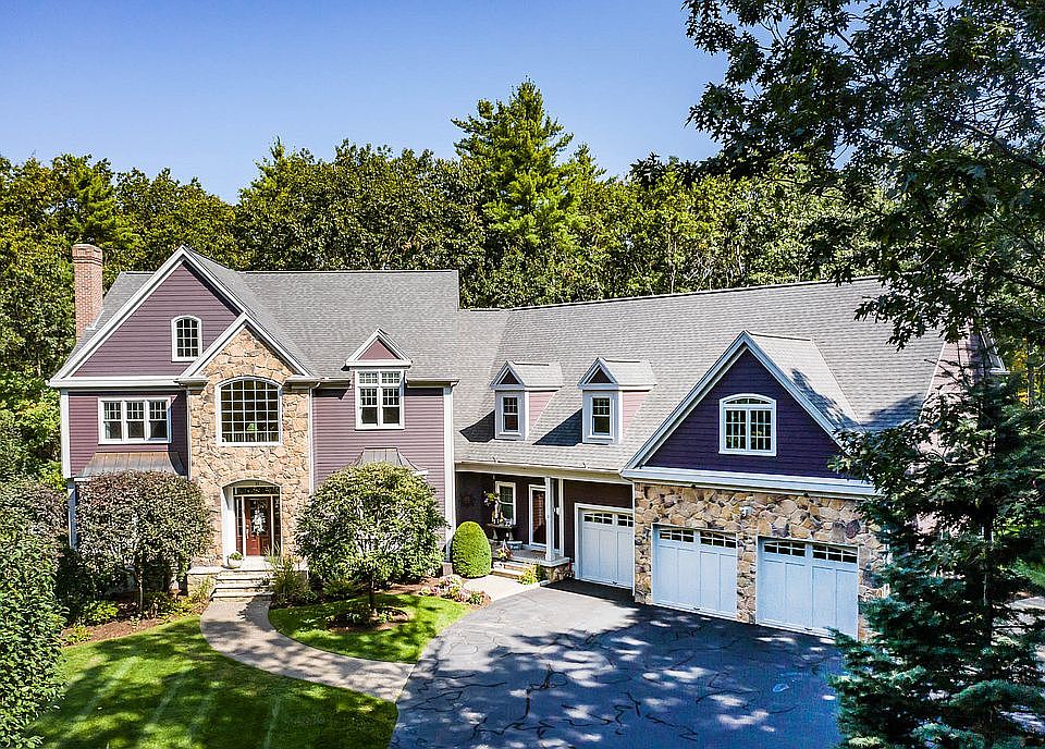 1st image of 11 Kendall Dr