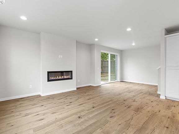 4th image of 8605 NE 136th Ave #135