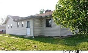 Nice South Parkersburg Ranch