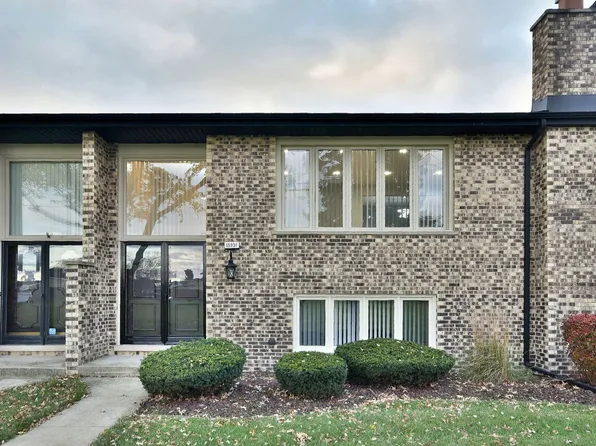 15331 Aster St #94, Orland Park, IL 60462
