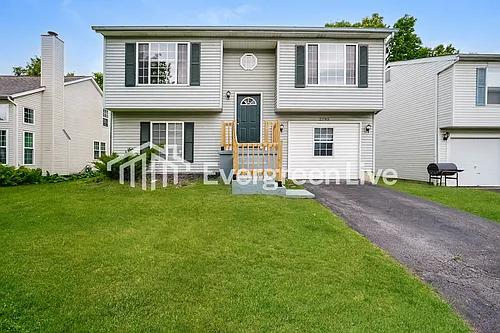 2795 Raphael Dr Photo 1