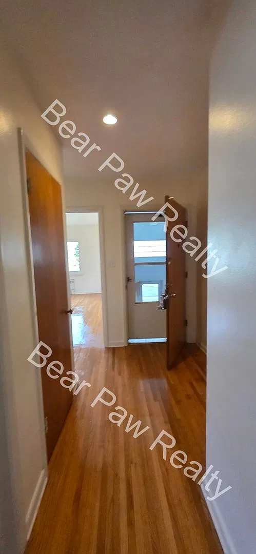 2520 Deming BLVD Unit 2 — Photo 1