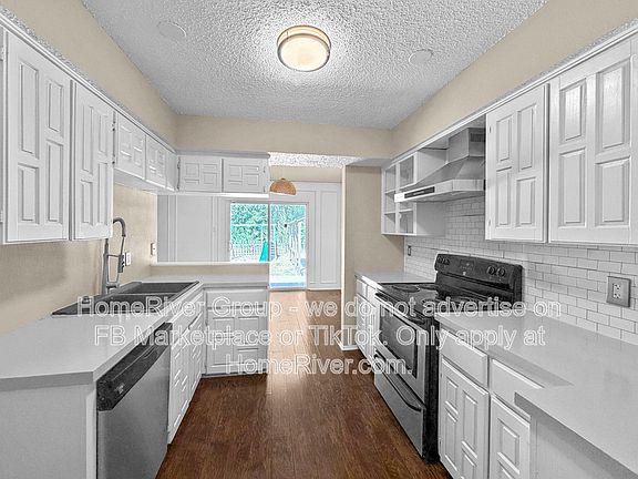 5th image of 8732 Camfield Way