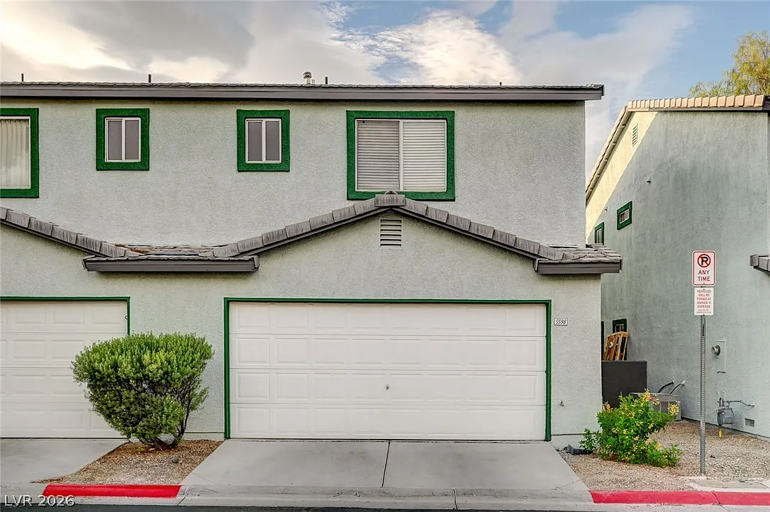3 bed, 2.5 bath, 1265 sqft, $1,800 — Photo 1