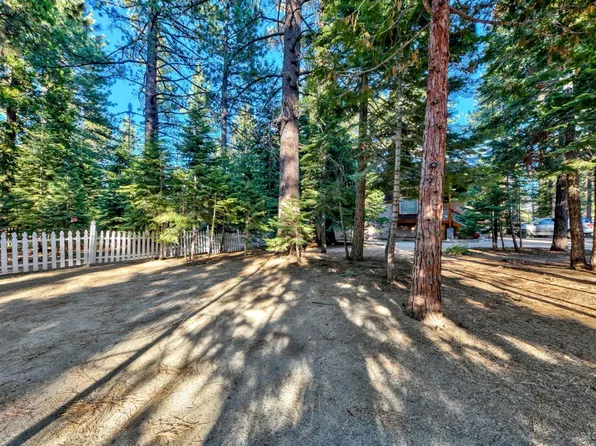 863 Julie Ln, South Lake Tahoe, CA 96150