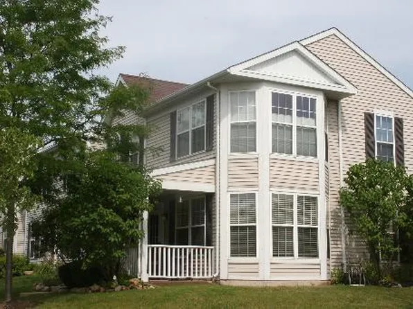 963 Serendipity Dr, Aurora, IL 60504