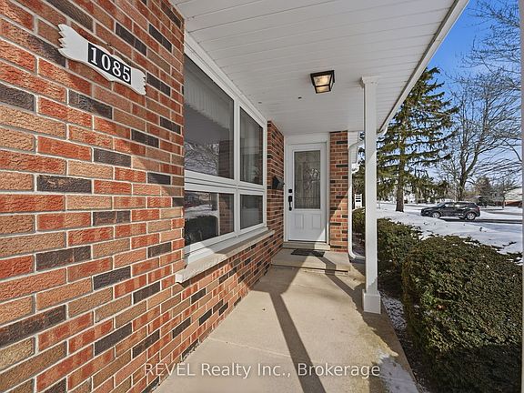 5th image of 1085 Spears Rd