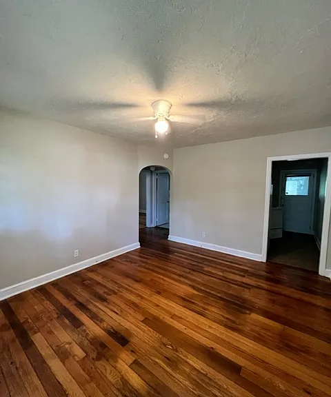 734 Hillcrest St #734 — Photo 2