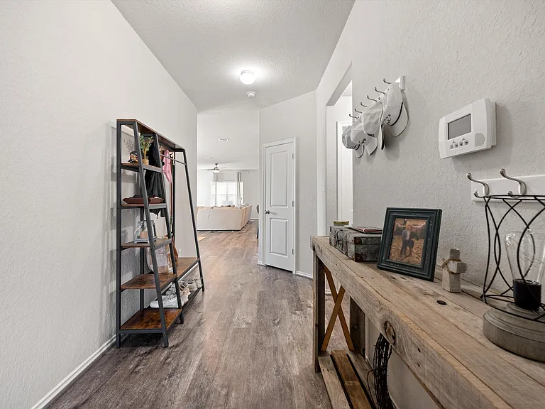 111 Meadow Path — Photo 15