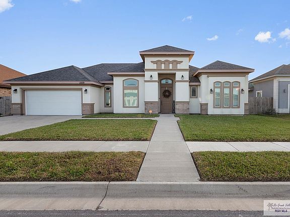 2nd image of 3209 Basque Dr