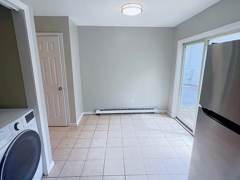 57 Union St #1 — Photo 3