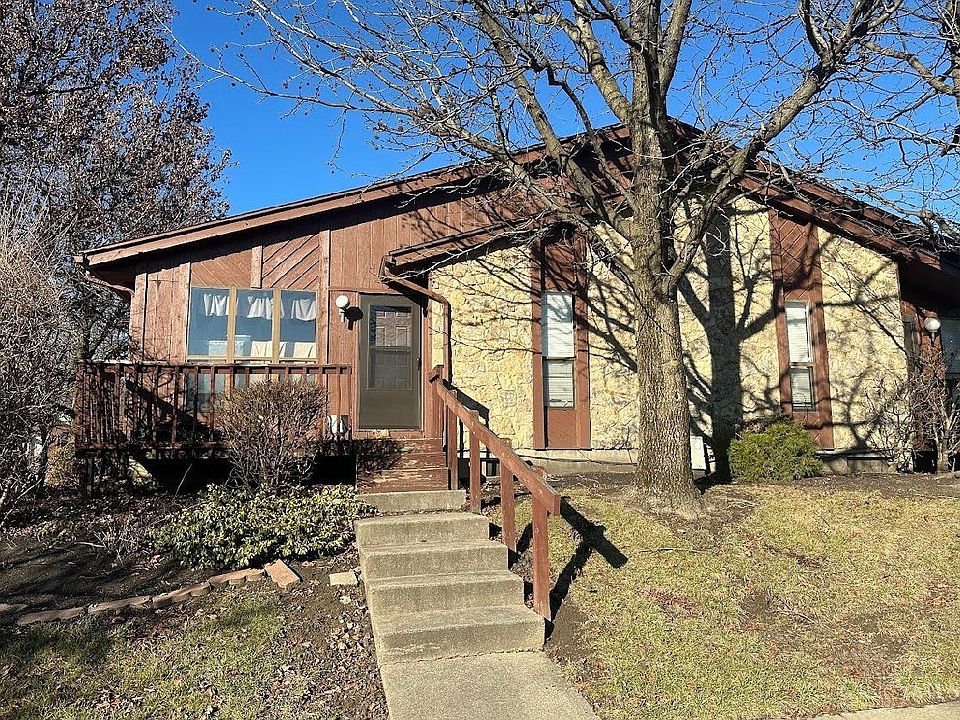 1st image of 4751 Caprice Dr