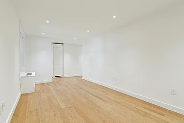 Rented by Akelius Real Estate Management