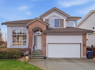 30 Linden Ct, Pt Moody, BC