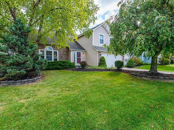 2nd image of 8571 Oak Creek Dr