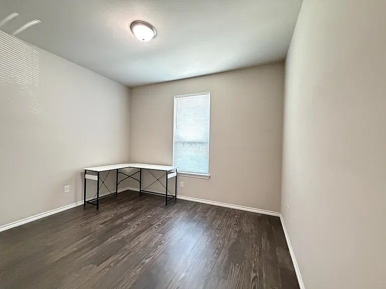 4523 N Ottawa Dr — Photo 17