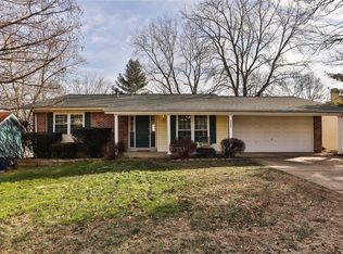 655 Clear Creek Ct, Ballwin, MO