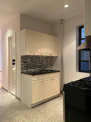 Rented by Corcoran | media 7