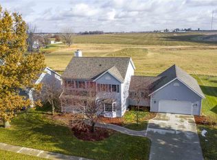 1510 Audubon Dr, Waterloo, IA 50701