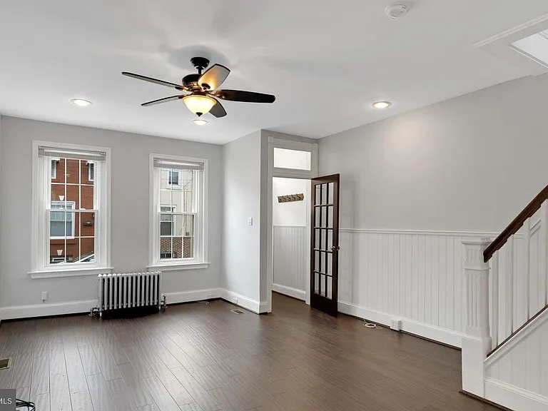3170 Almond St — Photo 4