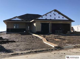 330 N 10th Ave, Springfield, NE 68059