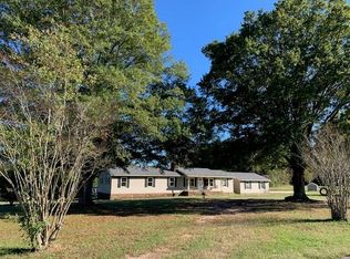 121 Holliday Cir, Belton, SC 29627