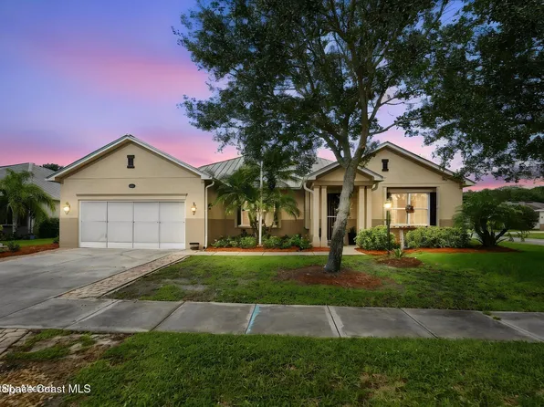 100 Salazar Ln, Sebastian, FL 32958