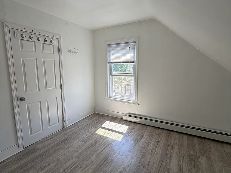 30 Pekin St #3 — Photo 10