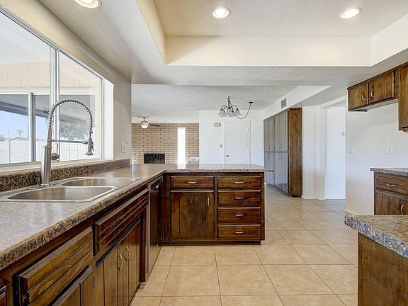 5th image of 8401 N 51st Dr