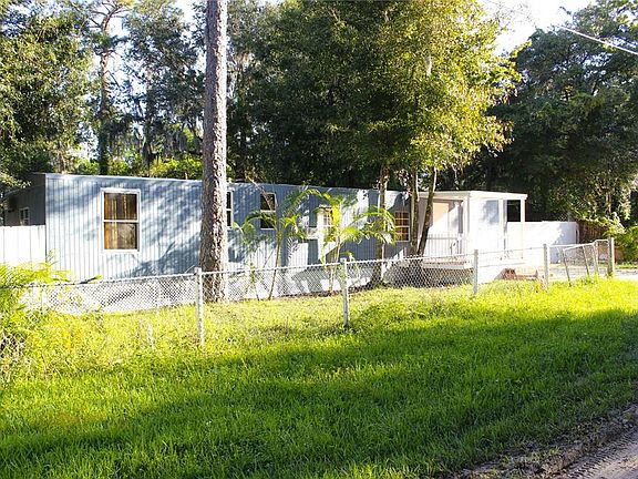3rd image of 6905 AZLEE AVENUE