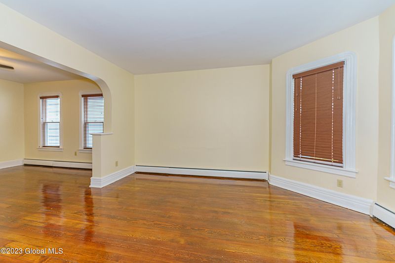 5th image of 1637 Avenue A