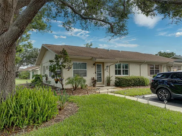 322 GLOUCESTER BOULEVARD #322, SUN CITY CENTER, FL 33573