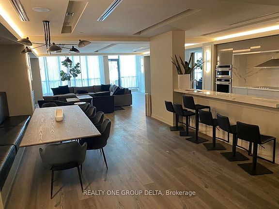 4th image of 4055 Parkside Village Dr #1716
