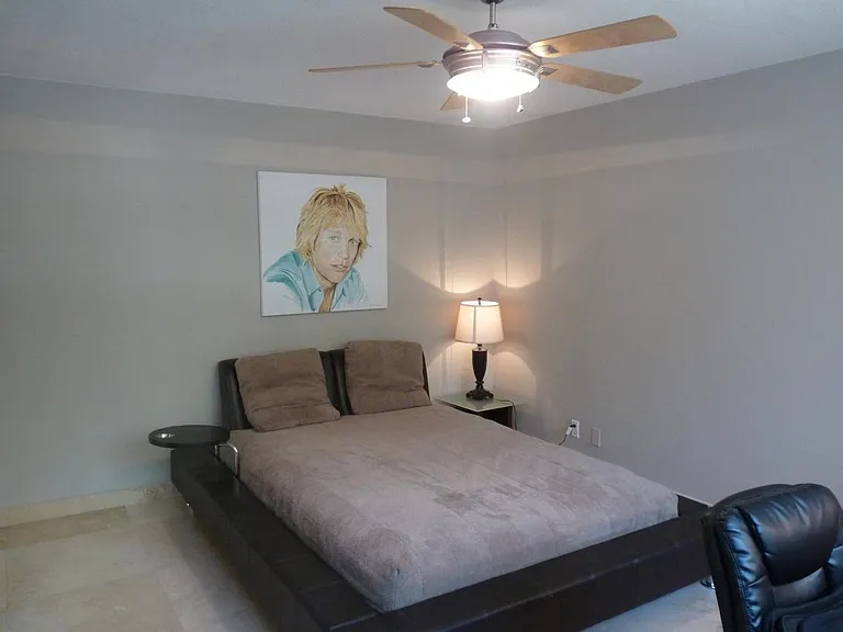 112 N Birch Rd #202 — Photo 13