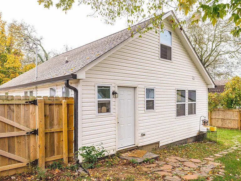 248 Morrison St — Photo 68