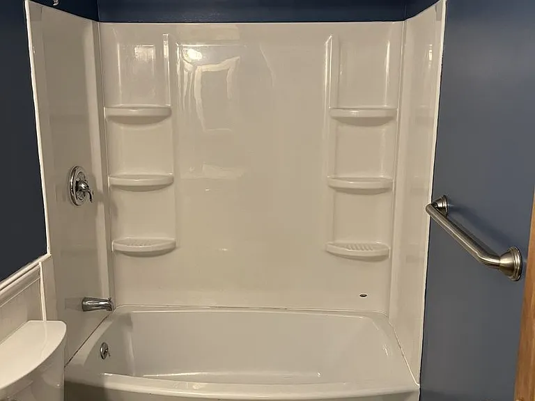 8 Cedar Gln N #1 — Photo 17
