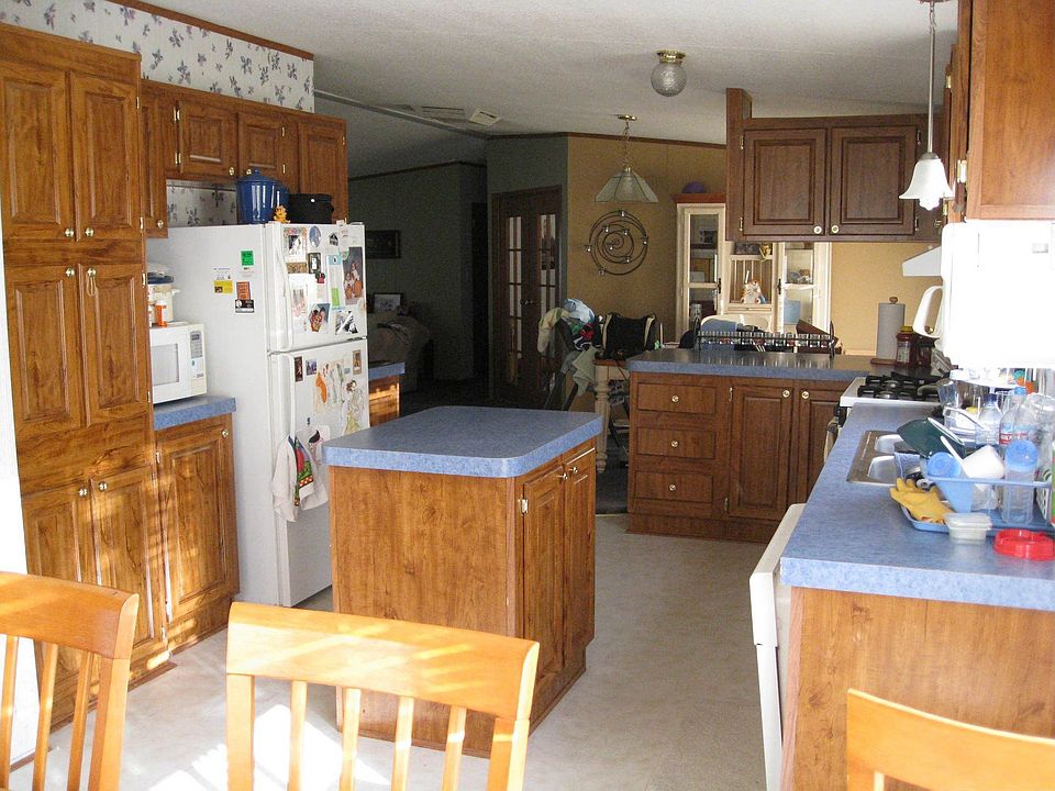 1st image of 3373 Bluegrass Cir #87