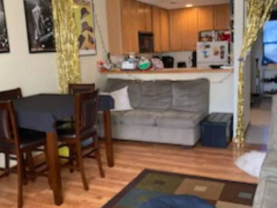 1048 Tierra Ln #101
