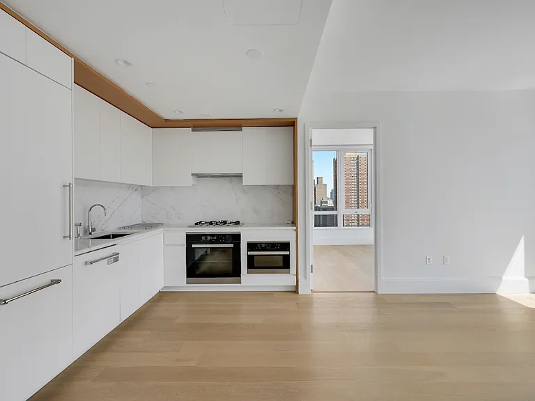 368 3rd Ave #15B — Photo 5