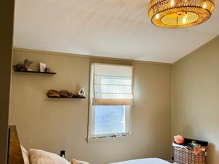10 Shenandoah Rd — Photo 1