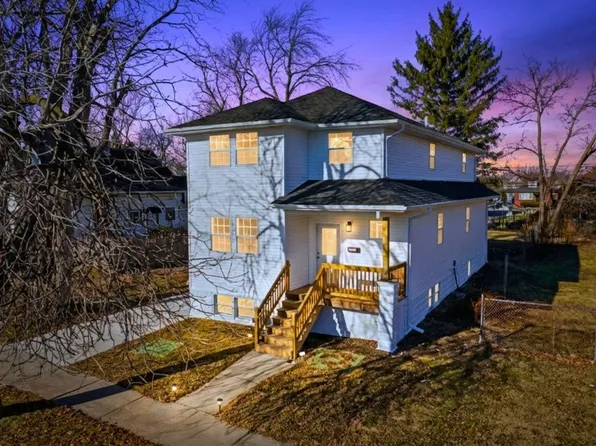 2112 Market St, Blue Island, IL 60406