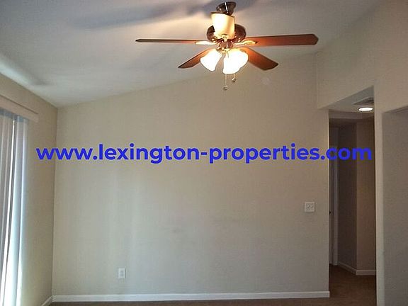 3rd image of 7662 Jacaranda Ct