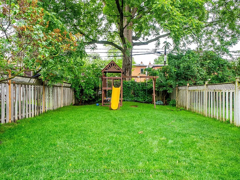 67 Falcon St — Photo 49